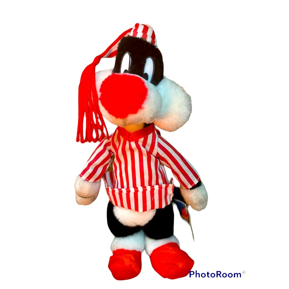 Vintage Looney Tunes Sylvester stuffed animal. Circa 1999